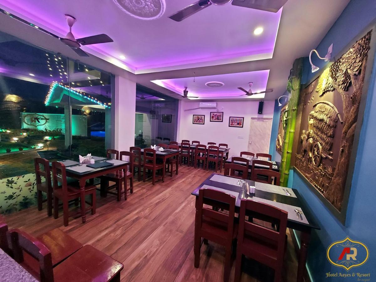 Hotel Aayes And Resort Shānti Niketan Kültér fotó