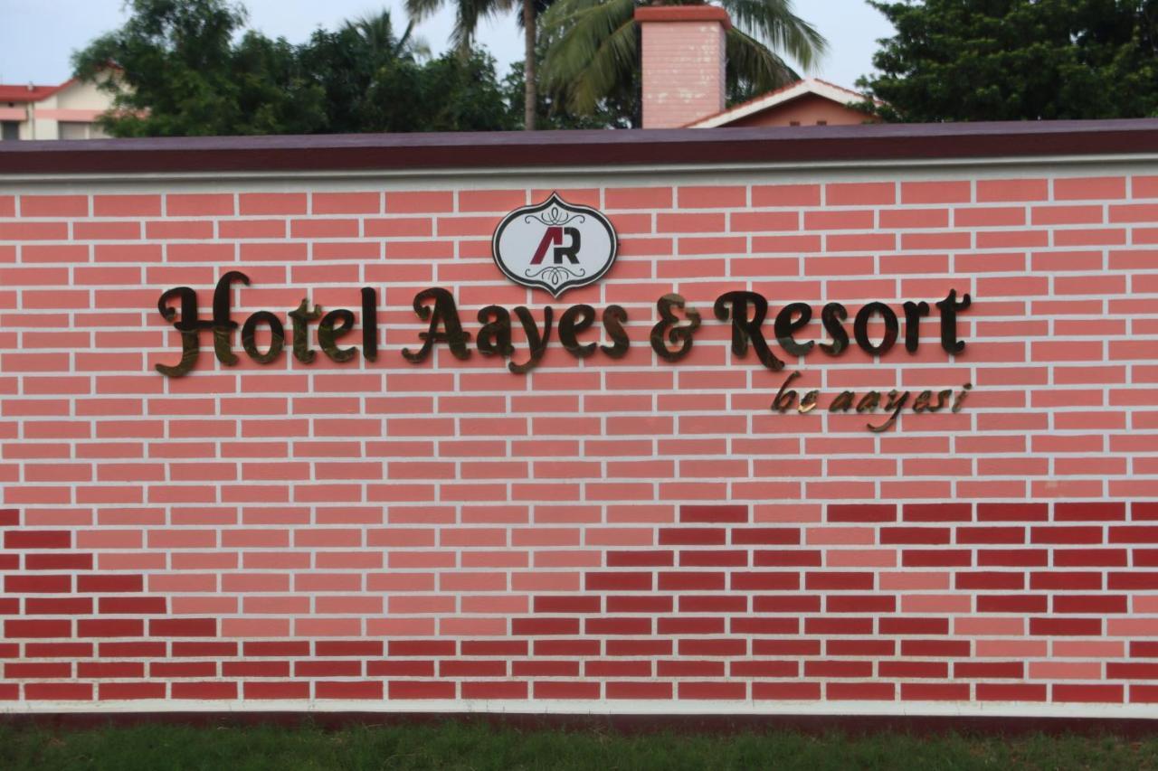 Hotel Aayes And Resort Shānti Niketan Kültér fotó